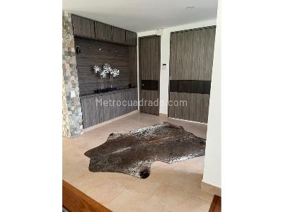 Casa de 4 alcobas en venta en Chia, Chía, 957 m² · foto 3 de 20