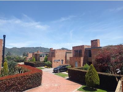Casa de 4 alcobas en venta en Cajica, Cajicá, 220 m² · foto 19 de 20