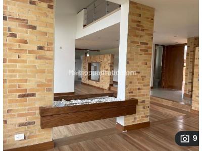 Casa en venta en Cajica, Cajicá · foto 3 de 20