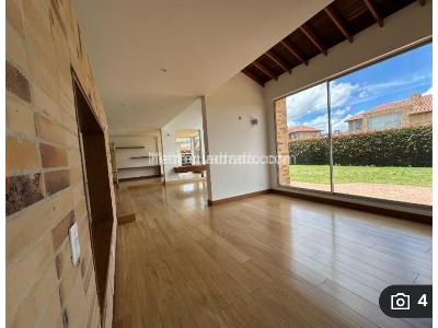Casa en venta en Cajica, Cajicá · foto 4 de 20