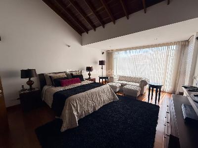 Casa de 4 alcobas en arriendo en Caminos De Chunugua, Cajicá, 340 m² · foto 16 de 20