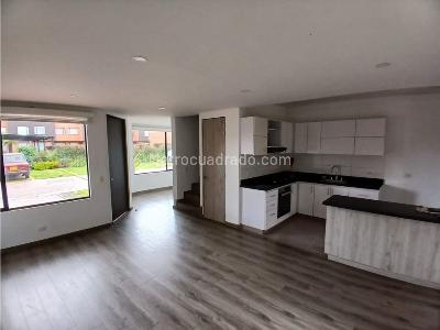 Casa en venta en Chia, Chía · foto 3 de 14