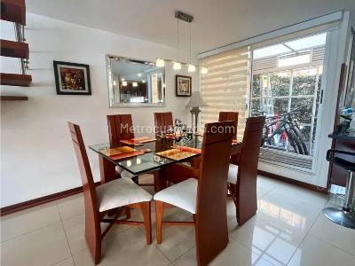 Casa de 3 alcobas en venta en Chia, Chía, 179 m² · foto 3 de 17