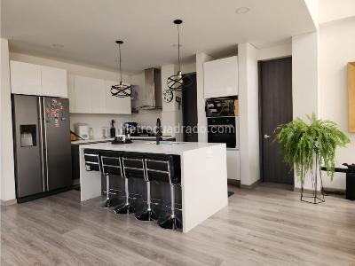 Casa de 4 alcobas en venta en Cajica, Cajicá, 252 m² · foto 3 de 16
