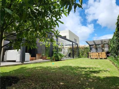 Casa de 4 alcobas en venta en Cajica, Cajicá, 252 m² · foto 9 de 16