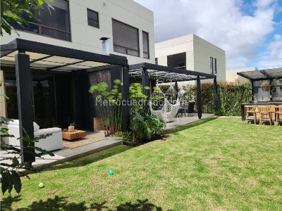 Casa de 4 alcobas en venta en Cajica, Cajicá, 252 m² · foto 10 de 16