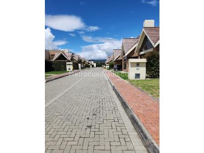 Casa de 4 alcobas en venta en Cajica, Cajicá, 252 m² · foto 16 de 16