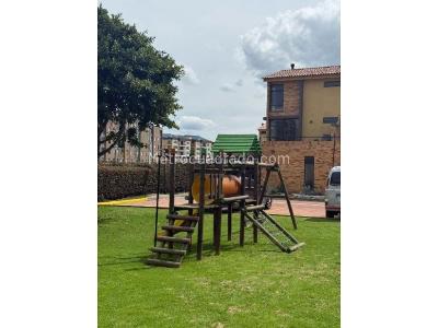 Casa en venta en Cajica, Cajicá · foto 2 de 15