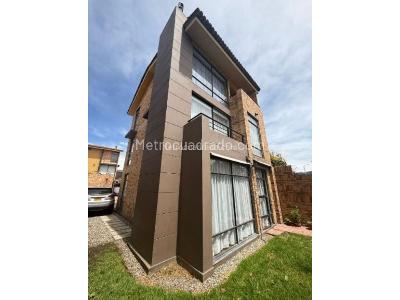 Casa en venta en Cajica, Cajicá · foto 6 de 15