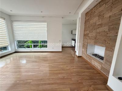 Casa de 3 alcobas en venta en Cajica, Cajicá, 214 m² · foto 3 de 20