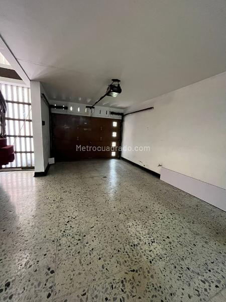 Casa en Venta, LAURELES, Medellín - Widok 6