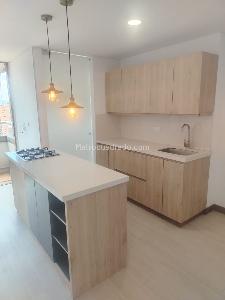 Apartamento de 2 alcobas en venta en Unidad Entre Hojas (Suramérica), Itagüí, 65 m² · foto 8 de 13