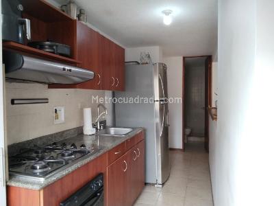 Apartamento de 2 alcobas en venta en Laureles Campestre, Medellín, 59 m² · foto 11 de 19