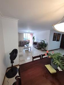 Apartamento de 3 alcobas en venta en Laureles, Medellín, 108 m² · foto 16 de 19