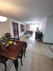 Apartamento de 3 alcobas en venta en Laureles, Medellín, 108 m² · foto 17 de 19