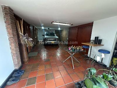 Casa de 4 alcobas en venta en Niza Cordoba, Bogotá, 300 m² · foto 13 de 20