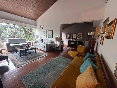 Casa de 4 alcobas en venta en Niza Cordoba, Bogotá, 300 m² · foto 16 de 20