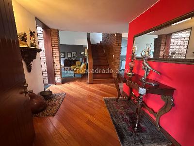 Casa de 4 alcobas en venta en Niza Cordoba, Bogotá, 300 m² · foto 17 de 20