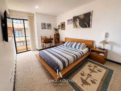 Apartamento de 3 alcobas en venta en Lagos De Cordoba, Bogotá, 142 m² · foto 2 de 20