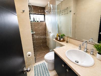 Apartamento de 3 alcobas en venta en Lagos De Cordoba, Bogotá, 142 m² · foto 7 de 20