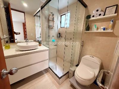 Apartamento en venta en Lagos De Cordoba, Bogotá · foto 4 de 20