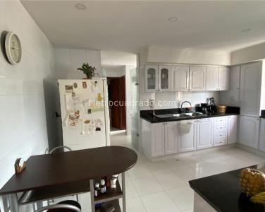 Apartamento en venta en Chico Navarra, Bogotá · foto 10 de 20