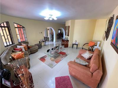 Casa en venta en Ciudad Jardin, Barranquilla · foto 3 de 20
