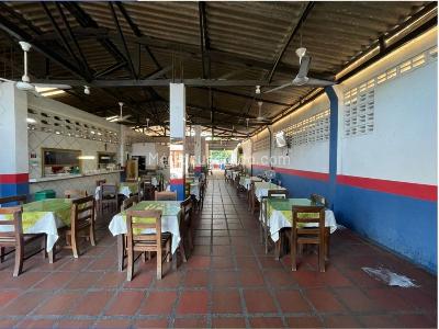 Casa de 3 alcobas en venta en Montes, Barranquilla, 618 m² · foto 2 de 18