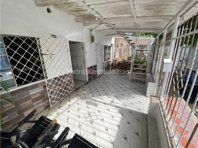 Casa de 5 alcobas en venta en Buena Esperanza, Barranquilla, 350 m² · foto 3 de 20