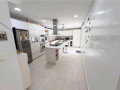 Casa de 4 alcobas en venta en Villa Santos, Barranquilla, 240 m² · foto 9 de 20