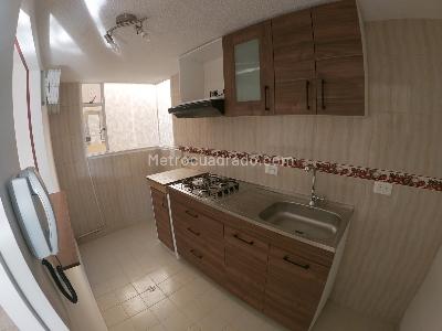 Apartamento de 2 alcobas en arriendo en Antiguo Hipodromo De Techo Ii Etapa, Bogotá, 46 m² · foto 3 de 9