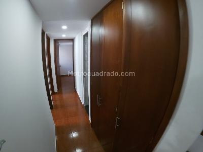 Apartamento de 3 alcobas en arriendo en Perdomo Alto, Bogotá, 63 m² · foto 5 de 10