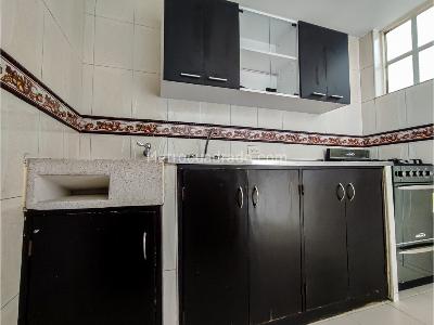 Apartamento en arriendo en Jazmin, Bogotá · foto 4 de 17