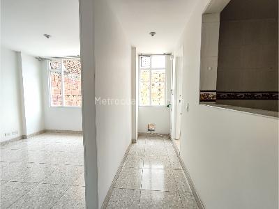 Apartamento en arriendo en Jazmin, Bogotá · foto 7 de 17