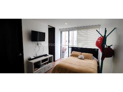 Apartamento de 5 alcobas en venta en La Felicidad, Bogotá, 244 m² · foto 12 de 20
