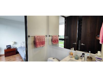Apartamento de 5 alcobas en venta en La Felicidad, Bogotá, 244 m² · foto 19 de 20
