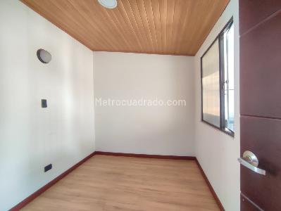 Casa de 5 alcobas en venta en Nuevo Kennedy, Bogotá, 111 m² · foto 14 de 20