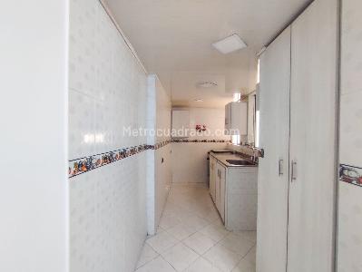 Casa de 5 alcobas en venta en Nuevo Kennedy, Bogotá, 111 m² · foto 6 de 20