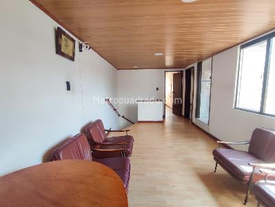 Casa de 5 alcobas en venta en Nuevo Kennedy, Bogotá, 111 m² · foto 9 de 20
