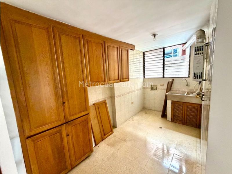 Piso – Medellín - Más