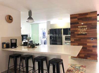 Casa de 4 alcobas en venta en Altos Del Poblado, Medellín, 270 m² · foto 15 de 20