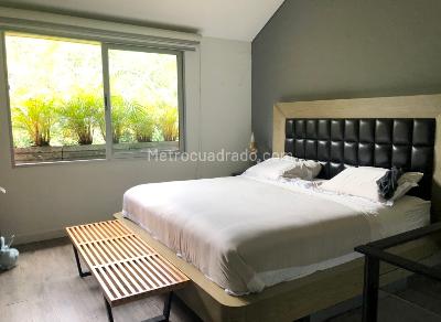 Casa de 4 alcobas en venta en Altos Del Poblado, Medellín, 270 m² · foto 18 de 20