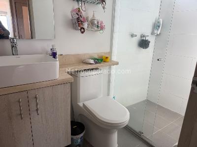 Apartamento de 3 alcobas en venta en Laureles, Medellín, 180 m² · foto 17 de 20