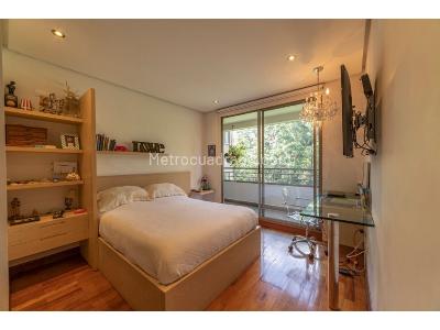Apartamento en venta en El Poblado, Medellín · foto 6 de 20