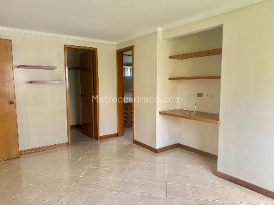 Apartamento en venta en Castropol, Medellín · foto 9 de 17