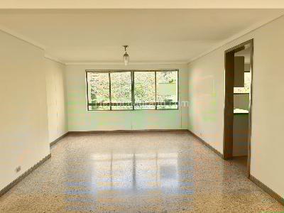 Apartamento en venta en Castropol, Medellín · foto 4 de 17