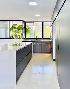 Apartamento en venta en El Tesoro, Medellín · foto 2 de 18