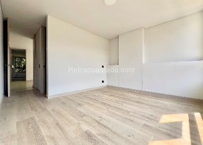 Apartamento en venta en El Tesoro, Medellín · foto 16 de 18