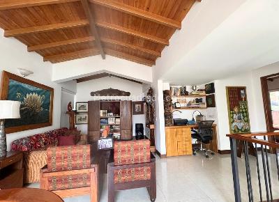 Casa de 3 alcobas en venta en La Sebastiana, Envigado, 251 m² · foto 9 de 17