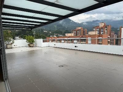 Apartamento en venta en Penthouse En La Loma Del Esmeraldal, Envigado · foto 16 de 18